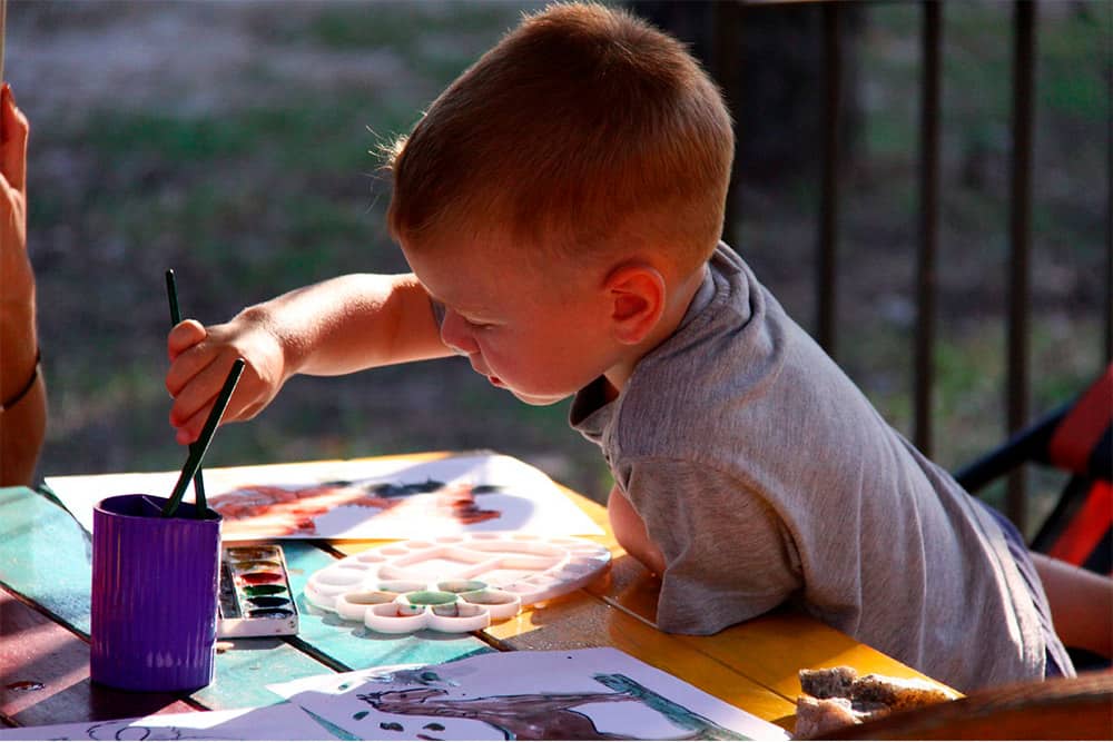 El centro infantil y su papel en la creatividad del niño