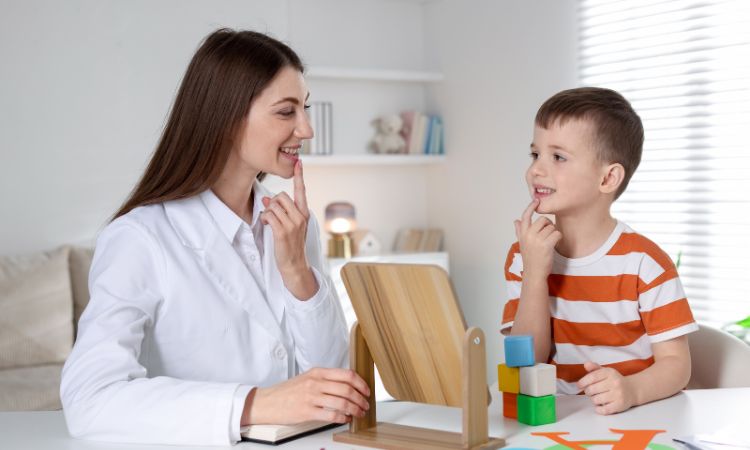 Dislalia infantil: qué es y su tratamiento