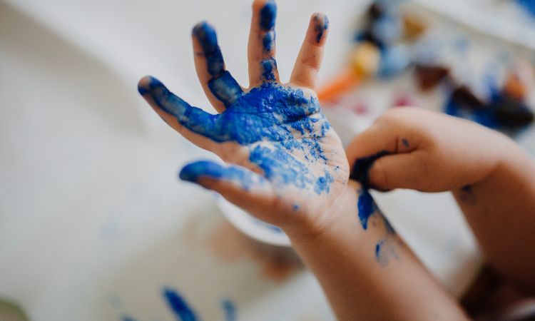 5 actividades para desarrollar la expresión plástica infantil